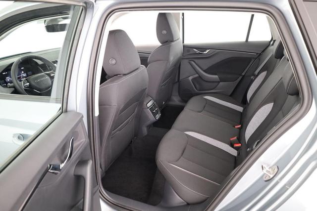Skoda Kamiq Selection 1.5 TSI DSG Selection, LED, Kamera, Winter, 16-Zoll 