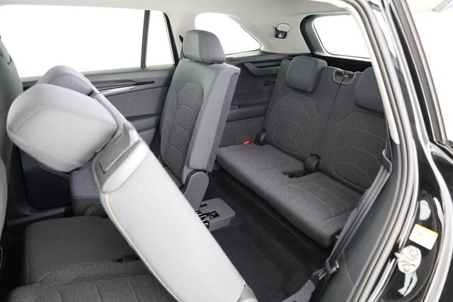 Skoda Kodiaq 2.0 TDI 110 kW Selection DSG Selection, 7-Sitzer, AHK, Navi, Kamera, Side, Winter 