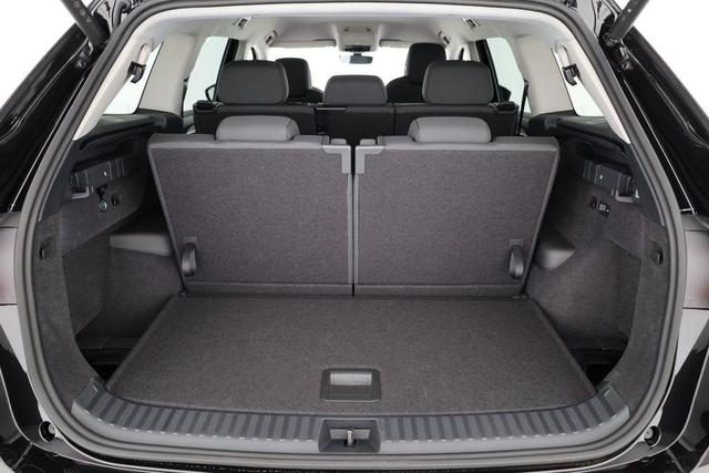 Skoda Kodiaq 2.0 TDI 110 kW Selection DSG Selection, 7-Sitzer, AHK, Navi, Kamera, Side, Winter 