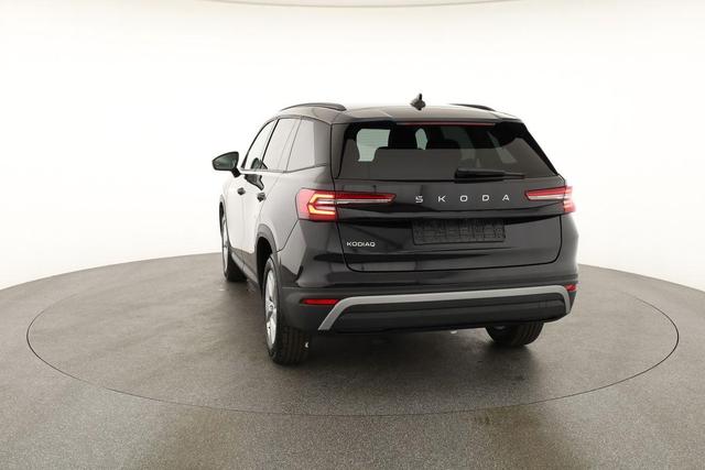 Skoda Kodiaq 2.0 TDI 110 kW Selection DSG Selection, 7-Sitzer, AHK, Navi, Kamera, Side, Winter 