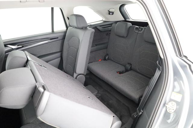 Skoda Kodiaq 2.0 TDI 110 kW Selection DSG Selection, 7-Sitzer, AHK, Navi, Kamera, Side, Winter 