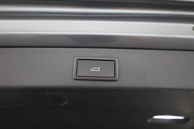 Skoda Kodiaq 2.0 TDI 110 kW Selection DSG Selection, 7-Sitzer, AHK, Navi, Kamera, Side, Winter 