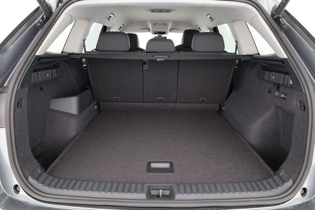Skoda Kodiaq 2.0 TDI 110 kW Selection DSG Selection, AHK, Navi, Kamera, Side, Winter 