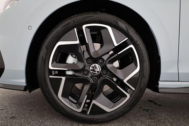 Volkswagen Golf 2.0 TSI 150 kW 4Motion R-Line VIII DSG 4M R-LINE, AHK, LED-Plus, 18-Zoll, Side, Kamera, Winter, 3 J.-Garantie 