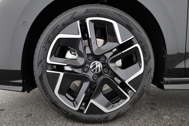 Volkswagen Golf 2.0 TSI 150 kW 4Motion R-Line VIII DSG 4M R-LINE, LED-Plus, 18-Zoll, Side, Kamera, Winter, 3 J.-Garantie 