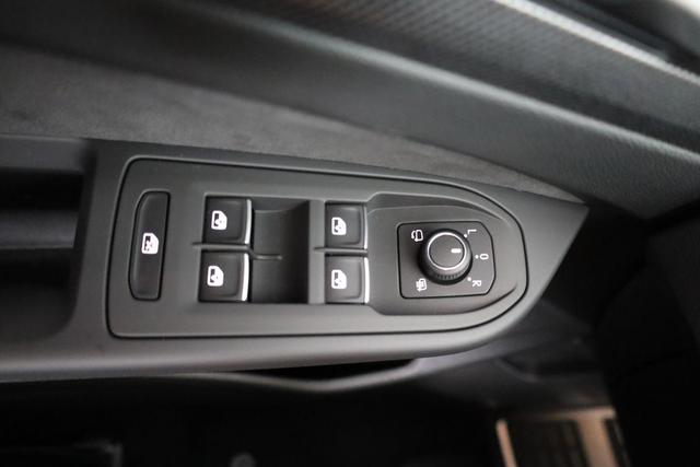 Volkswagen Golf 2.0 TSI 150 kW 4Motion R-Line VIII DSG 4M R-LINE, LED-Plus, 18-Zoll, Side, Kamera, Winter, 3 J.-Garantie 