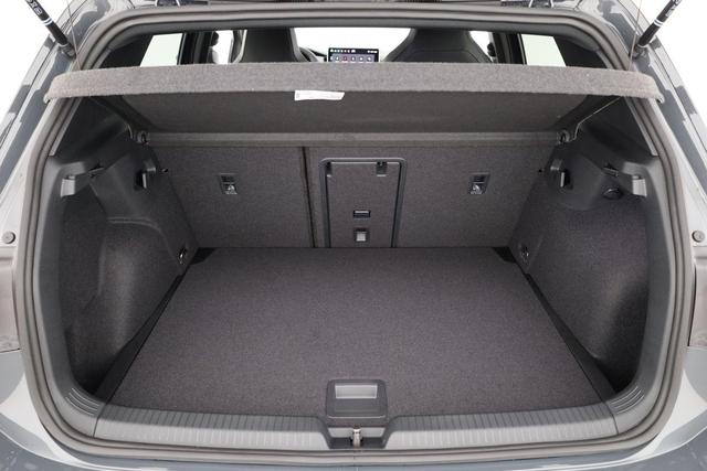 Volkswagen Golf 2.0 TSI 150 kW 4Motion R-Line VIII DSG 4M R-LINE, LED-Plus, 18-Zoll, Side, Kamera, Winter, 3 J.-Garantie 