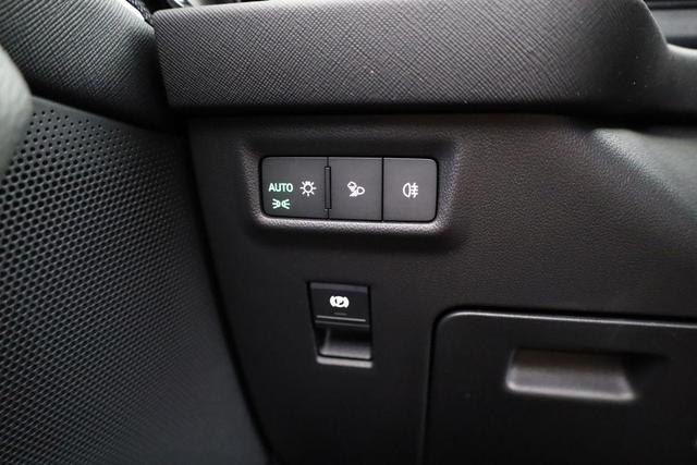 Skoda Kodiaq 2.0 TDI 110 kW Selection DSG Selection, AHK, Navi, Kamera, Side, Winter 