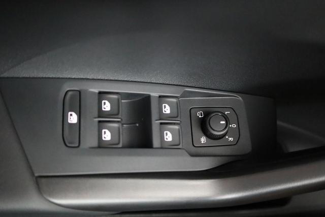 Volkswagen T-Cross 1.0 TSI 85 kW Life DSG Life, AHK, IQ.Light, Kamera, Side, ACC, Winter, 17-Zoll 