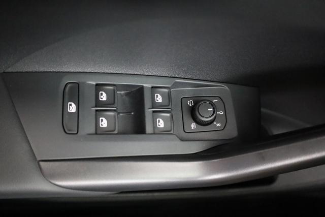 Volkswagen T-Cross 1.0 TSI 85 kW Life DSG Life, AHK, IQ.Light, Kamera, Side, ACC, Winter, 17-Zoll 