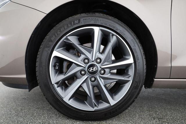 Hyundai i30 Kombi Edition 30+ Mild-Hybrid 1.5 T-GDI 30, Navi, Kamera, Winter, 16-Zoll 