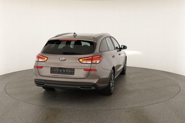 Hyundai i30 Kombi Edition 30+ Mild-Hybrid 1.5 T-GDI 30, Navi, Kamera, Winter, 16-Zoll 
