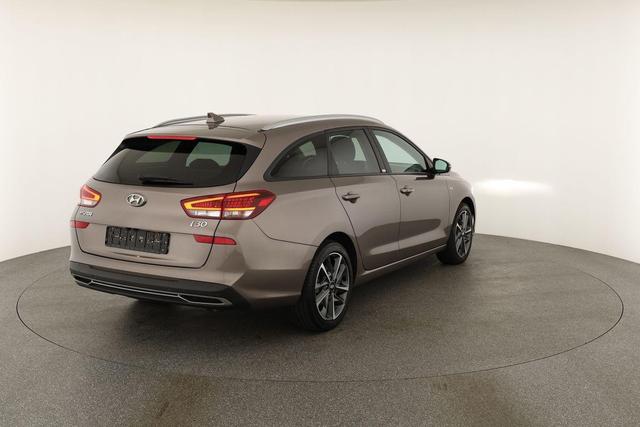Hyundai i30 Kombi Edition 30+ Mild-Hybrid 1.5 T-GDI 30, Navi, Kamera, Winter, 16-Zoll 