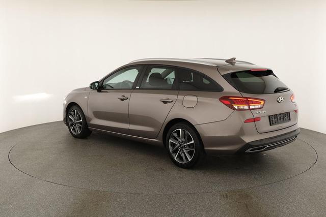 Hyundai i30 Kombi Edition 30+ Mild-Hybrid 1.5 T-GDI 30, Navi, Kamera, Winter, 16-Zoll 