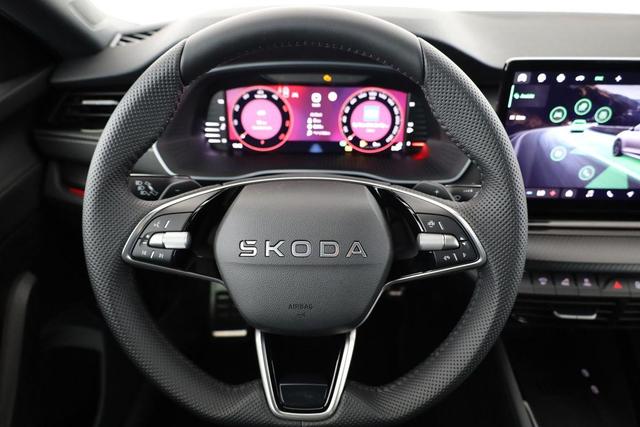 Skoda Octavia Combi 2.0 TDI 110 kW Sportline DSG Sportline, AHK, Navi, Matrix, Side, Kamera, Winter, 5 J.-Garantie 
