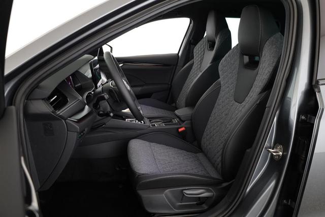 Skoda Octavia Combi 2.0 TDI 110 kW Sportline DSG Sportline, AHK, Navi, Matrix, Side, Kamera, Winter, 5 J.-Garantie 