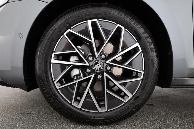 Skoda Octavia Combi 2.0 TDI 110 kW Sportline DSG Sportline, AHK, Navi, Matrix, Side, Kamera, Winter, 5 J.-Garantie 