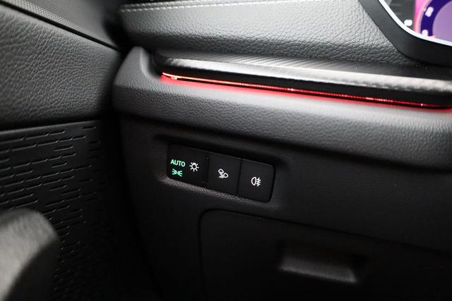Skoda Octavia Combi 2.0 TDI 110 kW Sportline DSG Sportline, AHK, Navi, Matrix, Side, Kamera, Winter, 5 J.-Garantie 