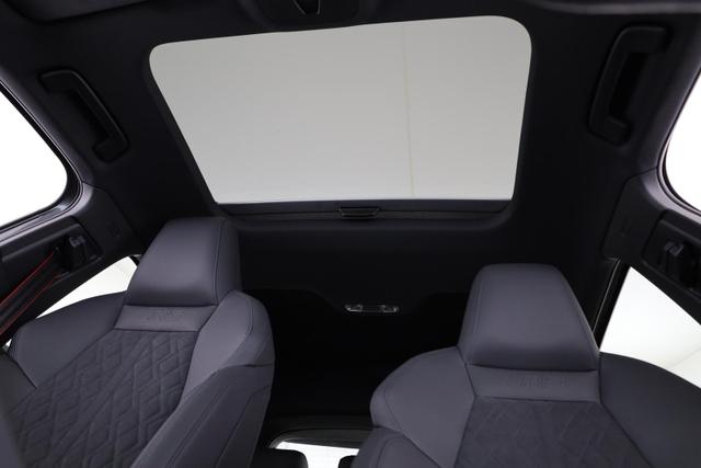 Audi RS3 Sportback 2.5 294 kW TFSI quattro quattro, Pano, SONOS, Matrix, Sportabgas, Side, 5 J.-Garantie 