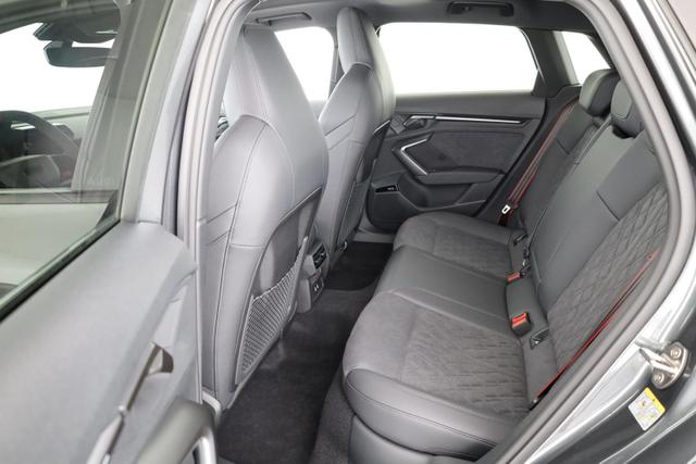 Audi RS3 Sportback 2.5 294 kW TFSI quattro quattro, Pano, SONOS, Matrix, Sportabgas, Side, 5 J.-Garantie 