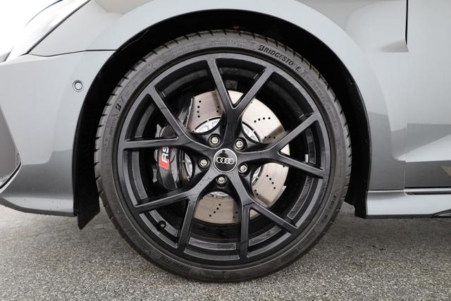 Audi RS3 Sportback 2.5 294 kW TFSI quattro quattro, Pano, SONOS, Matrix, Sportabgas, Side, 5 J.-Garantie 