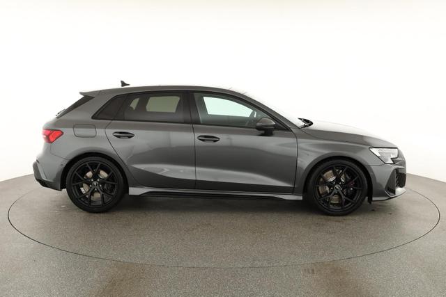Audi RS3 Sportback 2.5 294 kW TFSI quattro quattro, Pano, SONOS, Matrix, Sportabgas, Side, 5 J.-Garantie 
