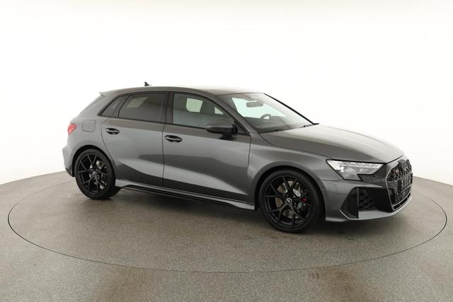 Audi RS3 Sportback 2.5 294 kW TFSI quattro quattro, Pano, SONOS, Matrix, Sportabgas, Side, 5 J.-Garantie 