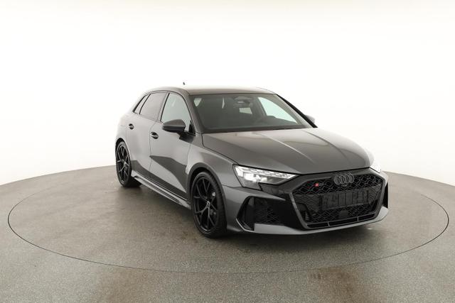 Audi RS3 Sportback 2.5 294 kW TFSI quattro quattro, Pano, SONOS, Matrix, Sportabgas, Side, 5 J.-Garantie 