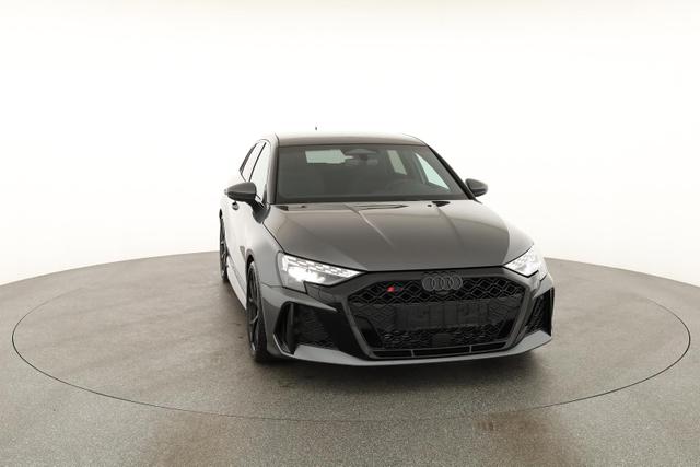 Audi RS3 Sportback 2.5 294 kW TFSI quattro quattro, Pano, SONOS, Matrix, Sportabgas, Side, 5 J.-Garantie 
