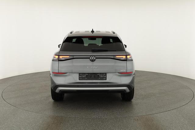 Volkswagen T-Roc 1.5 eTSI 110 kW Life DSG Life, neues Modell, LED, Kamera, Side, Winter, 17-Zoll 