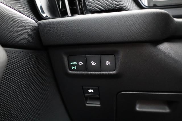 Skoda Kodiaq 2.0 TDI 110 kW Selection DSG Selection, AHK, Navi, Side, Kamera, Winter, 4 J.-Garantie 