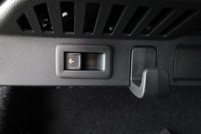 Skoda Kamiq Selection 1.5 TSI DSG Selection, AHK, LED, Kamera, Winter, 16-Zoll, 4. J-Garantie 