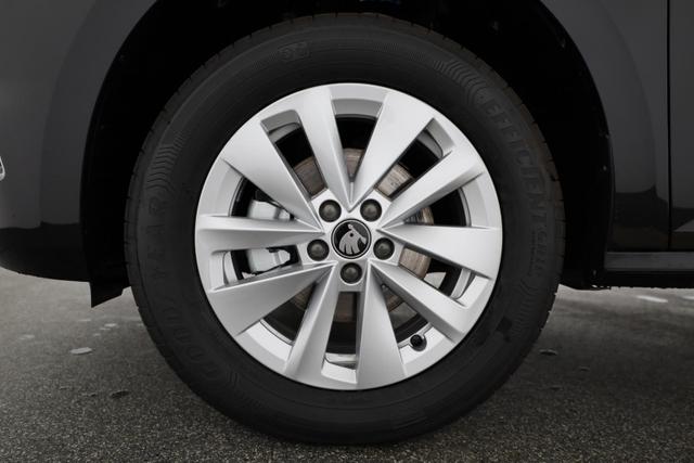 Skoda Kamiq Selection 1.5 TSI DSG Selection, AHK, LED, Kamera, Winter, 16-Zoll, 4. J-Garantie 