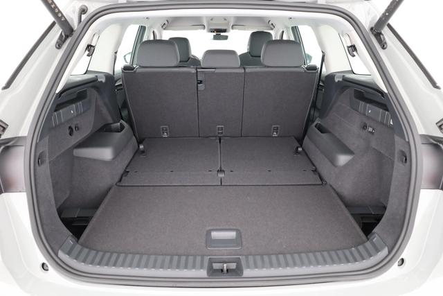 Skoda Kodiaq 1.5 TSI mHEV 110 kW Selection DSG Selection, 7-Sitzer, AHK, Navi, Side, Kamera, Winter, 4 J.- Garantie 