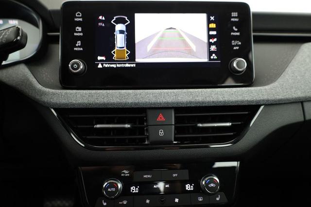 Skoda Kamiq Selection 1.5 TSI DSG Selection, LED, Kamera, Winter, 16-Zoll, 4.J-Garantie 