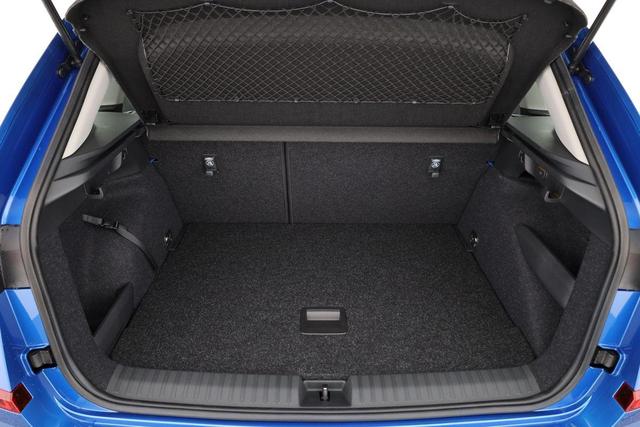 Skoda Kamiq Selection 1.5 TSI DSG Selection, LED, Kamera, Winter, 16-Zoll, 4. J-Garantie 