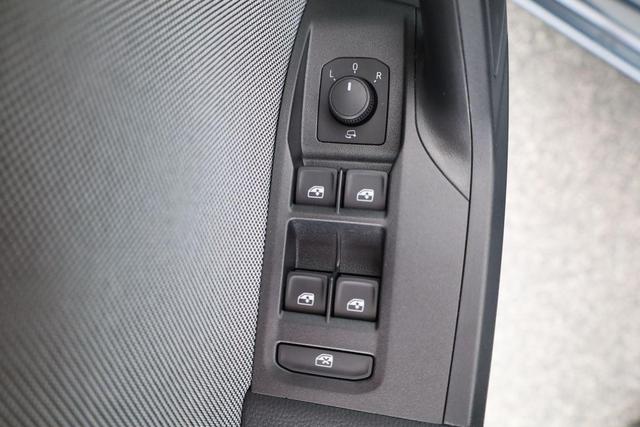Seat Ibiza 1.5 TSI 110 kW FR DSG FR, Pano, Navi, ACC, Kamera, LED, Winter, 17-Zoll 