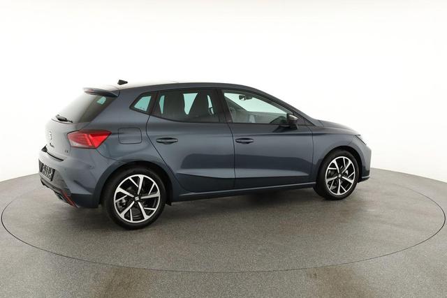 Seat Ibiza 1.5 TSI 110 kW FR DSG FR, Pano, Navi, ACC, Kamera, LED, Winter, 17-Zoll 