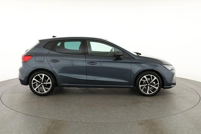 Seat Ibiza 1.5 TSI 110 kW FR DSG FR, Pano, Navi, ACC, Kamera, LED, Winter, 17-Zoll 
