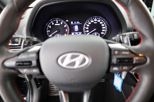 Hyundai i30 Kombi N Line 1.5 T-GDI DCT N-LINE, LED, Navi, Kamera 