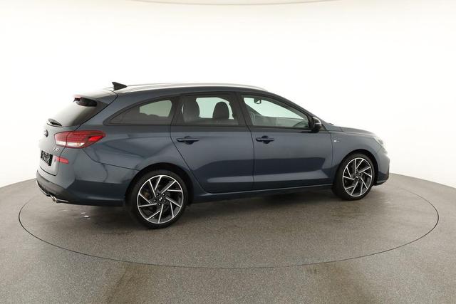 Hyundai i30 Kombi N Line 1.5 T-GDI DCT N-LINE, LED, Navi, Kamera 