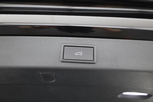 Skoda Kodiaq 1.5 TSI mHEV 110kW Selection DSG Selection, AHK, Navi, Kamera, Side, Winter 