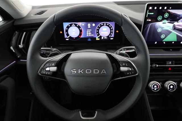 Skoda Kodiaq 1.5 TSI mHEV 110kW Selection DSG Selection, AHK, Navi, Kamera, Side, Winter 