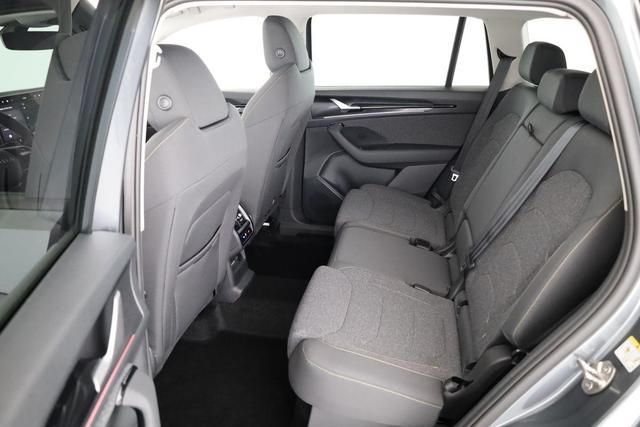 Skoda Kodiaq 1.5 TSI mHEV 110kW Selection DSG Selection, AHK, Navi, Kamera, Side, Winter 