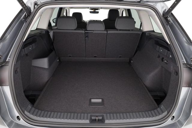 Skoda Kodiaq 1.5 TSI mHEV 110kW Selection DSG Selection, AHK, Navi, Kamera, Side, Winter 