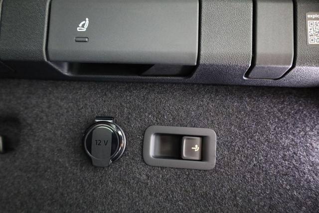 Skoda Kodiaq 1.5 TSI mHEV 110kW Selection DSG Selection, AHK, Navi, Kamera, Side, Winter 