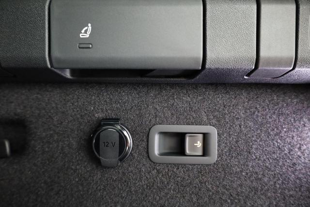 Skoda Kodiaq 1.5 TSI iV 150 kW Selection Selection, AHK, Navi, Kamera, Side, el. Klappe, Winter, sofort 