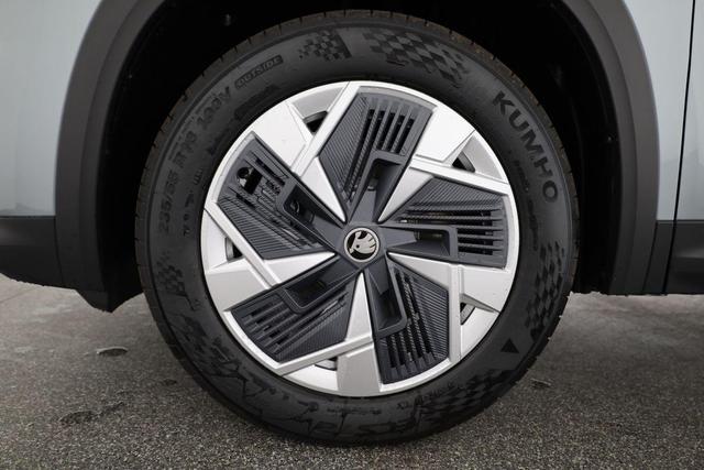 Skoda Kodiaq 1.5 TSI iV 150 kW Selection Selection, AHK, Navi, Kamera, Side, el. Klappe, Winter, sofort 