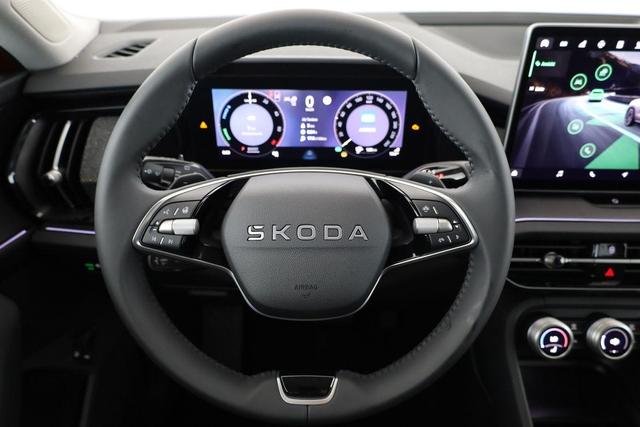 Skoda Kodiaq 1.5 TSI iV 150 kW Selection Selection, AHK, Navi, Kamera, Side, el. Klappe, Winter, sofort 
