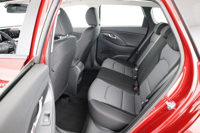 Hyundai i30 Kombi 1.6 T-GDI DCT, Navi, Kamera, Winter, 16-Zoll, 5 J.-Garantie 